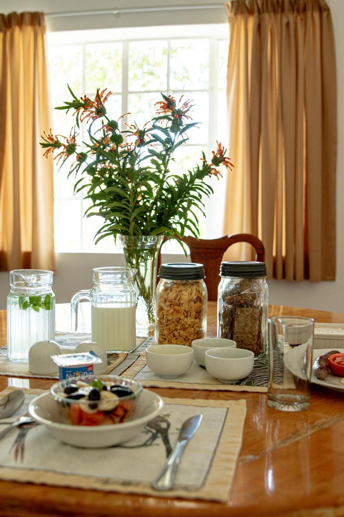 4 Rothman Street B&B Graaff-Reinet エクステリア 写真