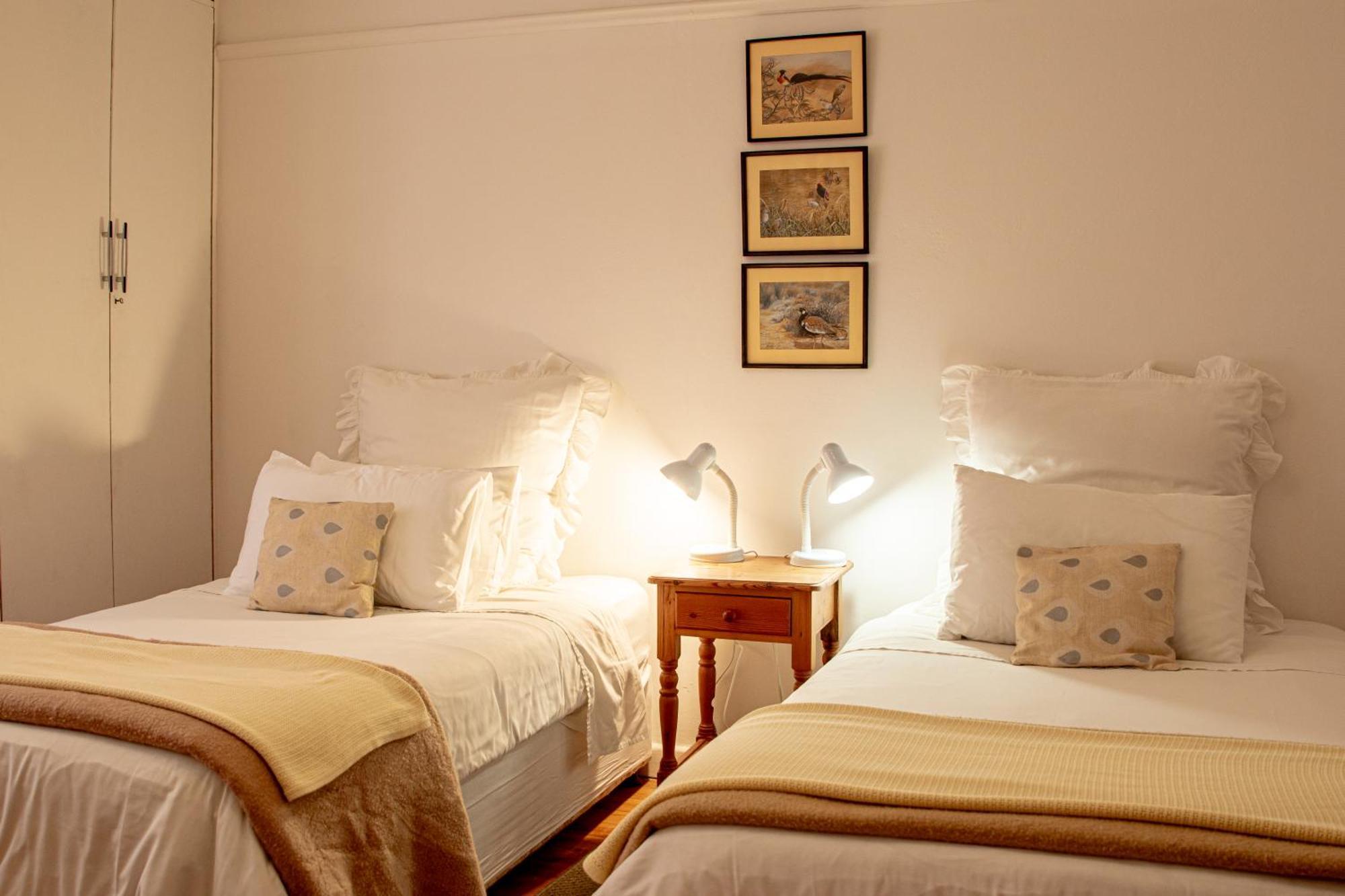 4 Rothman Street B&B Graaff-Reinet エクステリア 写真