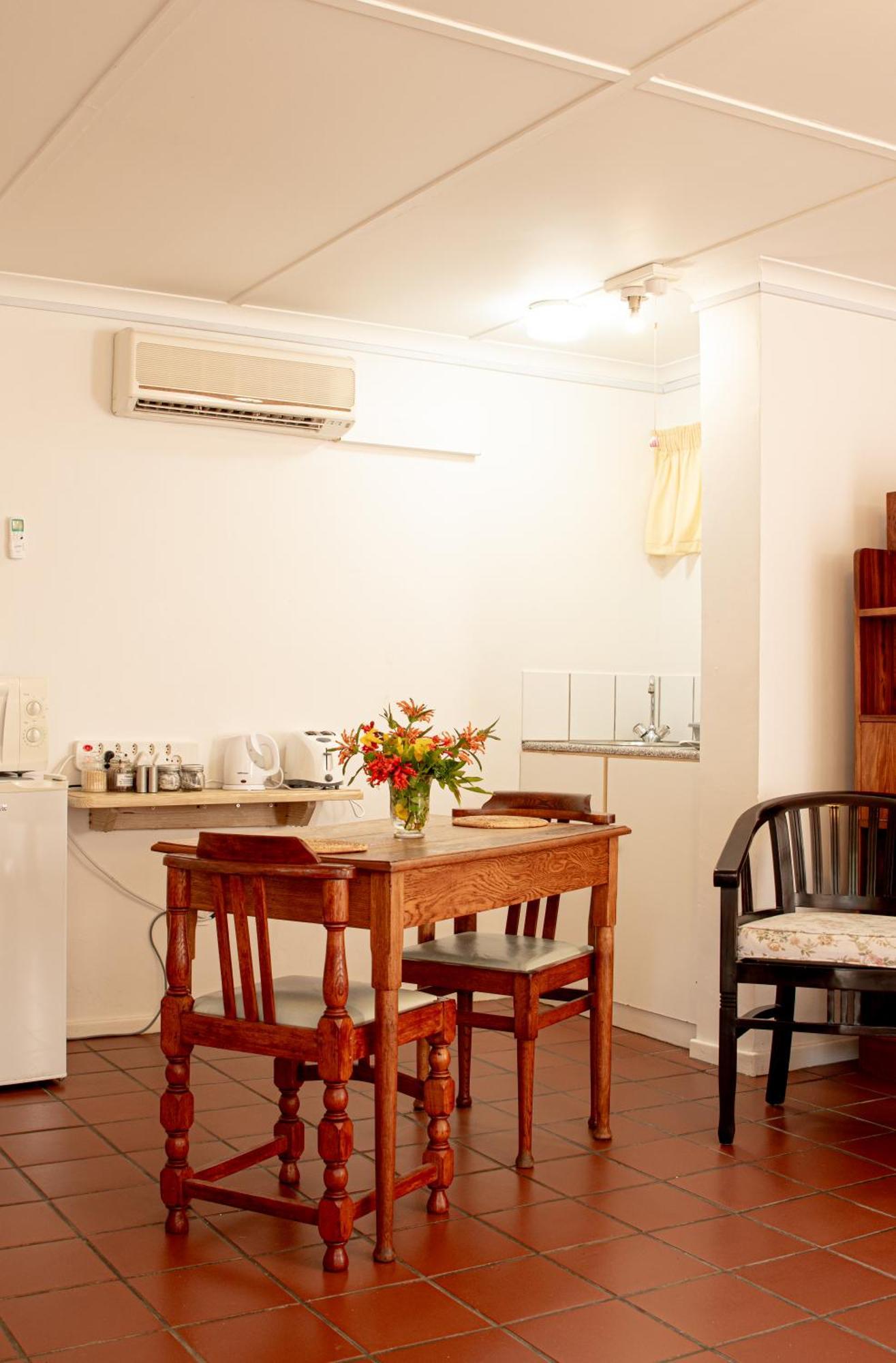 4 Rothman Street B&B Graaff-Reinet エクステリア 写真