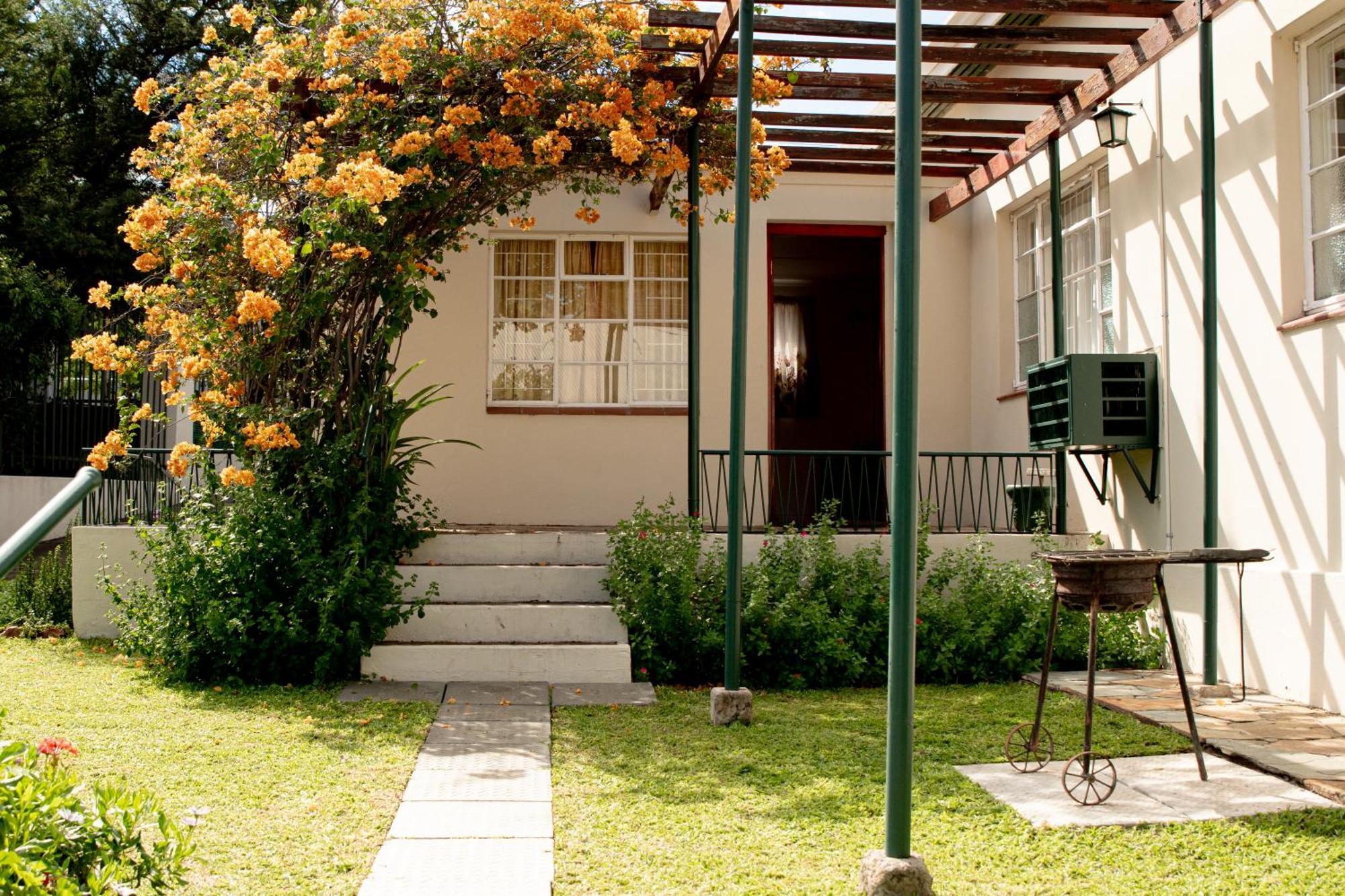 4 Rothman Street B&B Graaff-Reinet エクステリア 写真